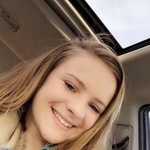 Meet your Posher, Noelle